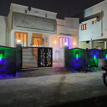 Thirunallar Ganesha'S Homestay Karaikal Exterior foto